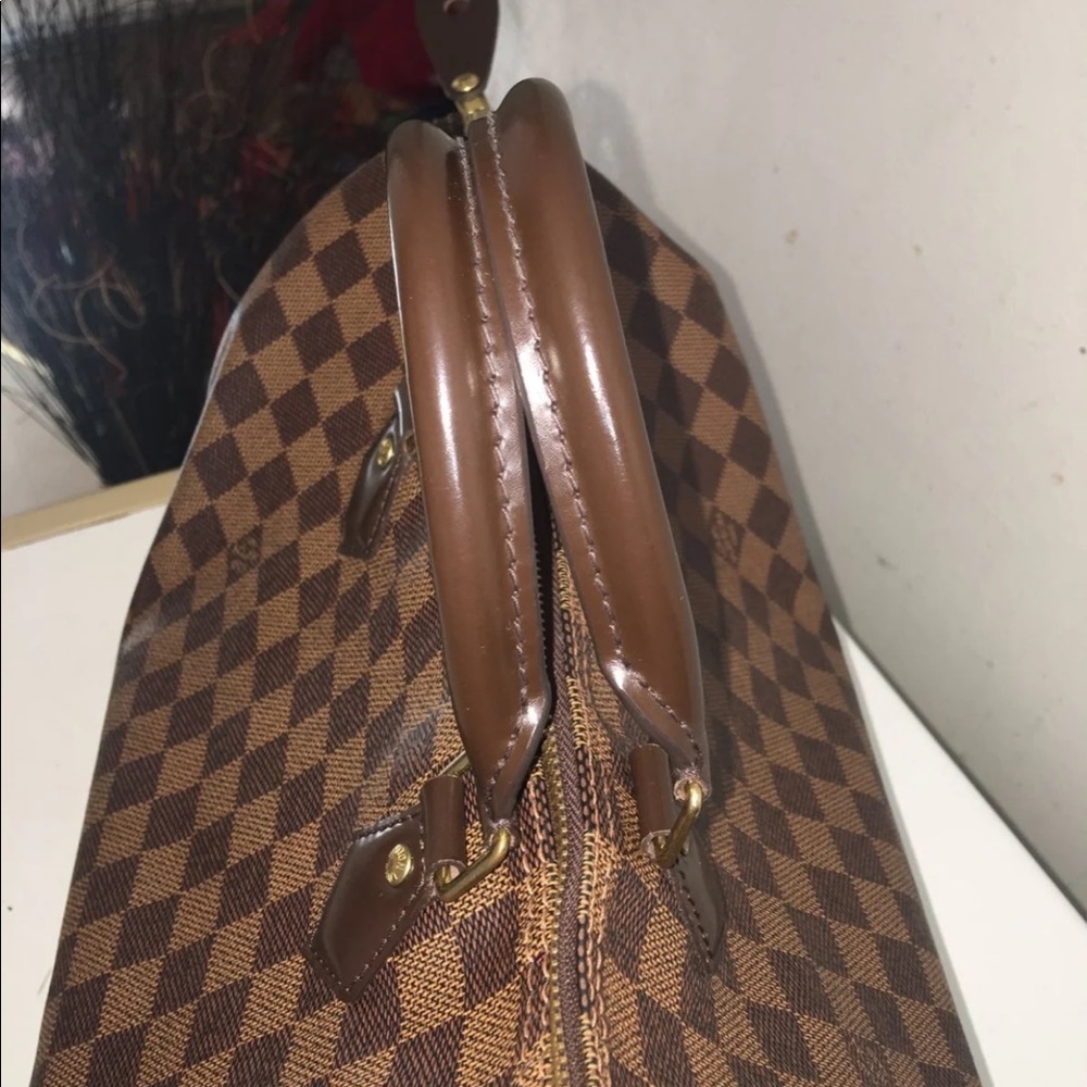 Authentic Louis Vuitton speedy 35 - Picture 2 of 8